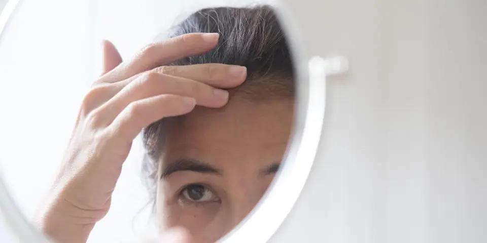 Graue Haare: Ein Zeichen für Weisheit oder Stress?